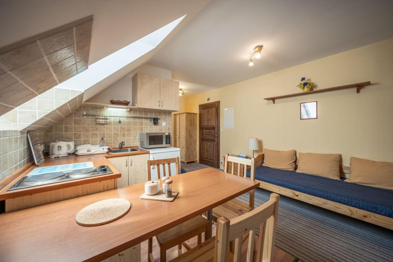 Apartmany Rubinovi Horejsi Vrchlabi エクステリア 写真