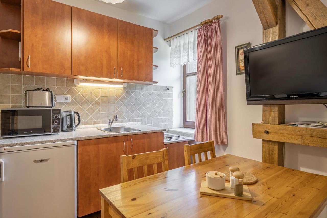 Apartmany Rubinovi Horejsi Vrchlabi エクステリア 写真